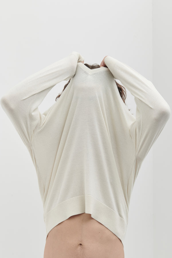 Scollo a V in Lana Merino extrafine e Cotone organico