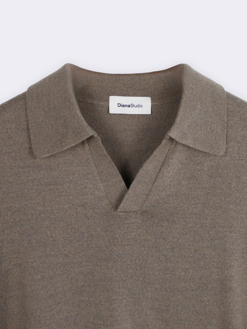 Buttonless polo shirt in extra-fine Merino wool