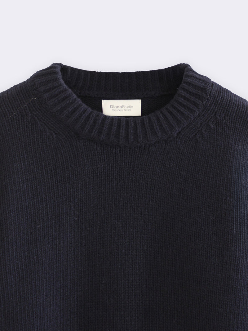 Boxy crew-neck sweater in pure wool