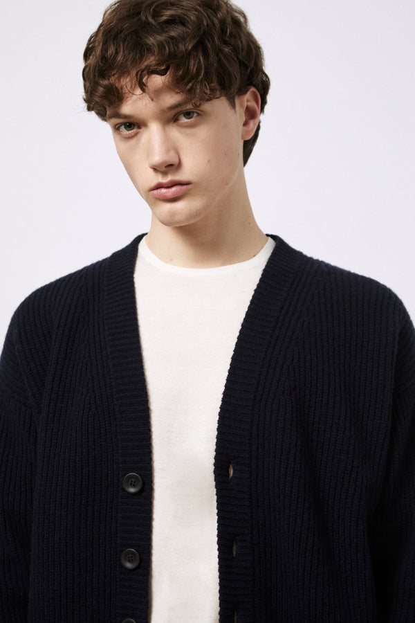 Basic pearl knit cardigan