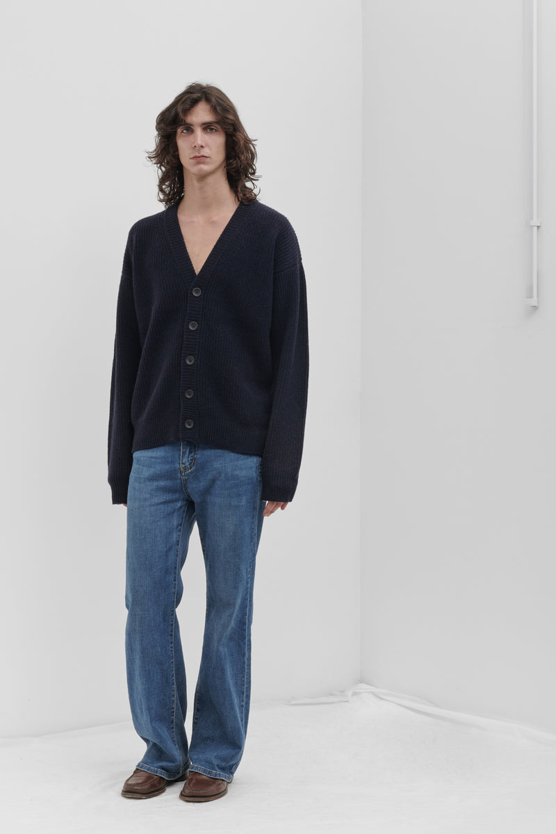 Cardigan basico in maglia perlata