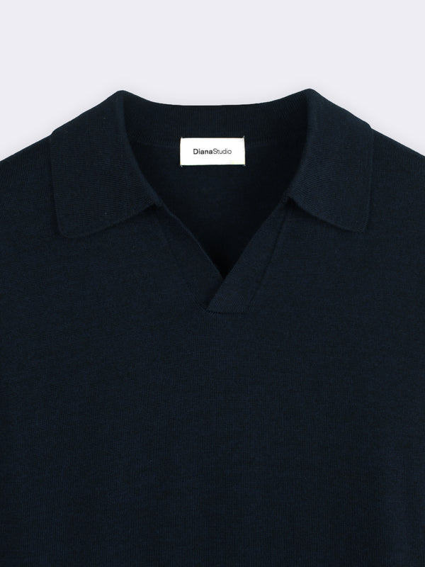 Buttonless polo shirt in extra-fine Merino wool