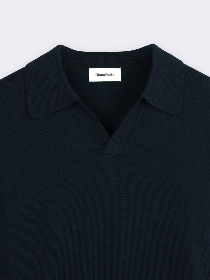Buttonless polo shirt in extra-fine Merino wool