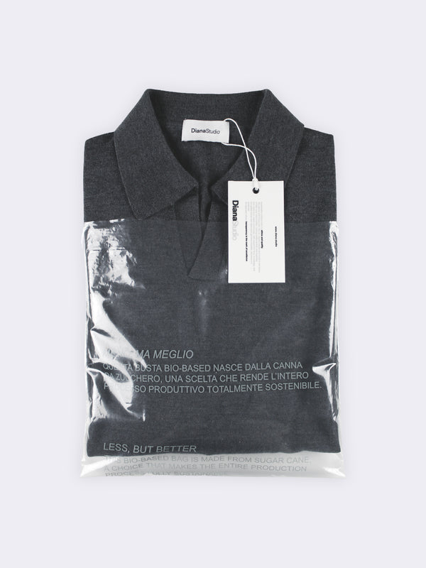 Buttonless polo shirt in extra-fine Merino wool