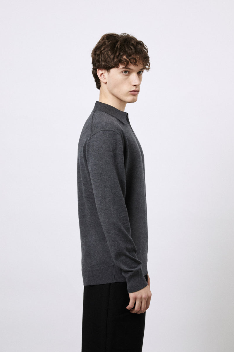 Buttonless polo shirt in extra-fine Merino wool